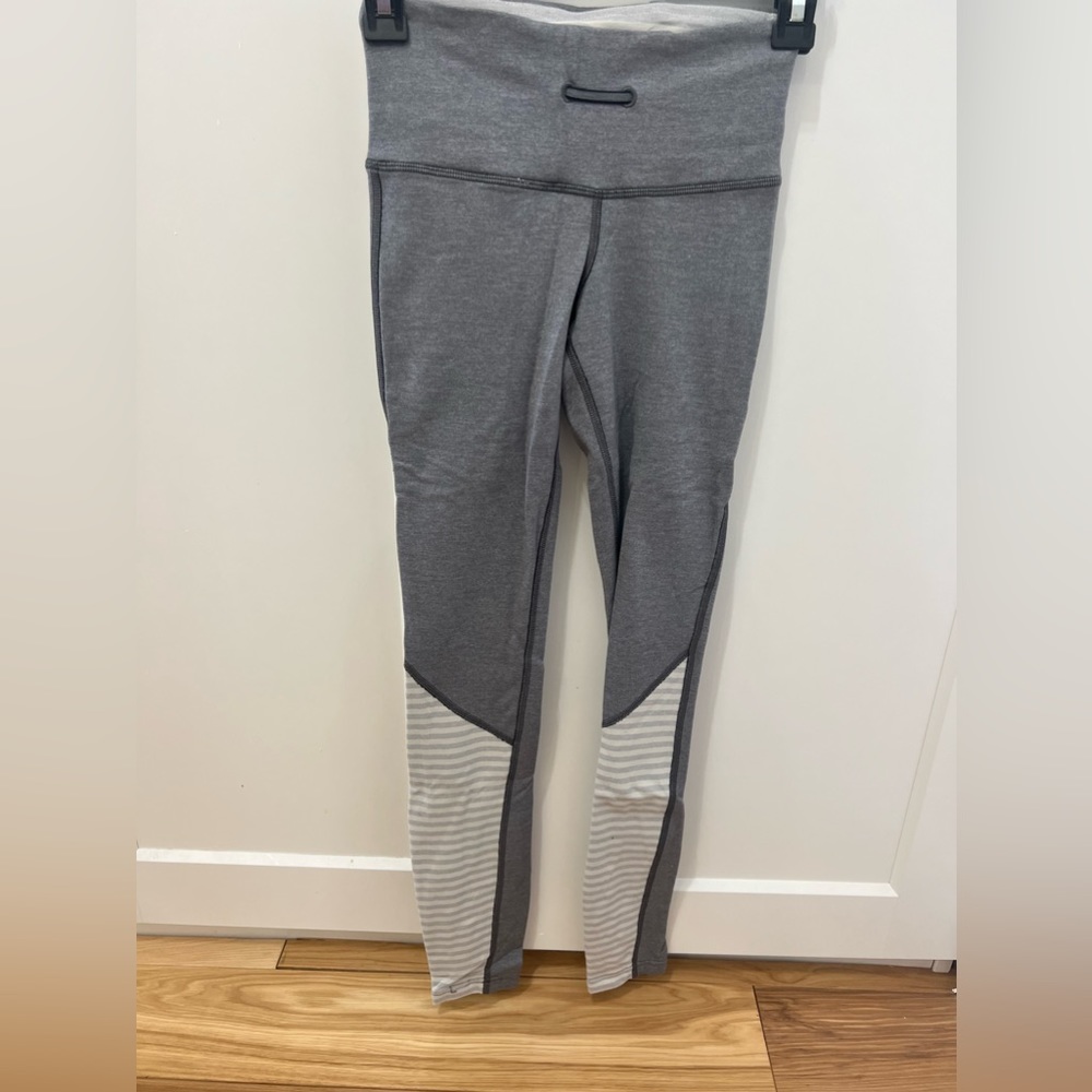 Lululemon size 2 leggings